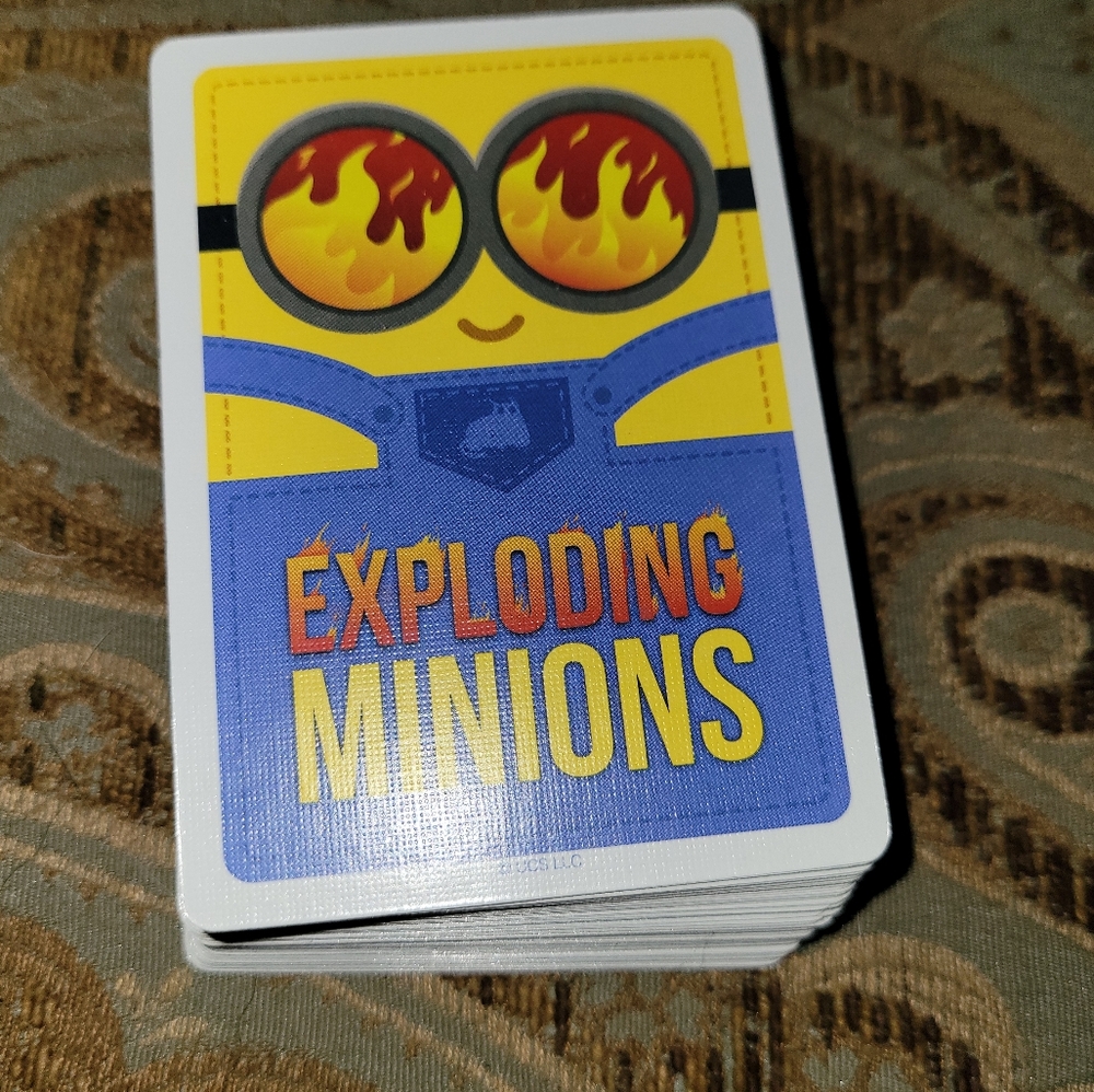 Exploding Menions Card Game Ages 7+ - Picture 4 of 6